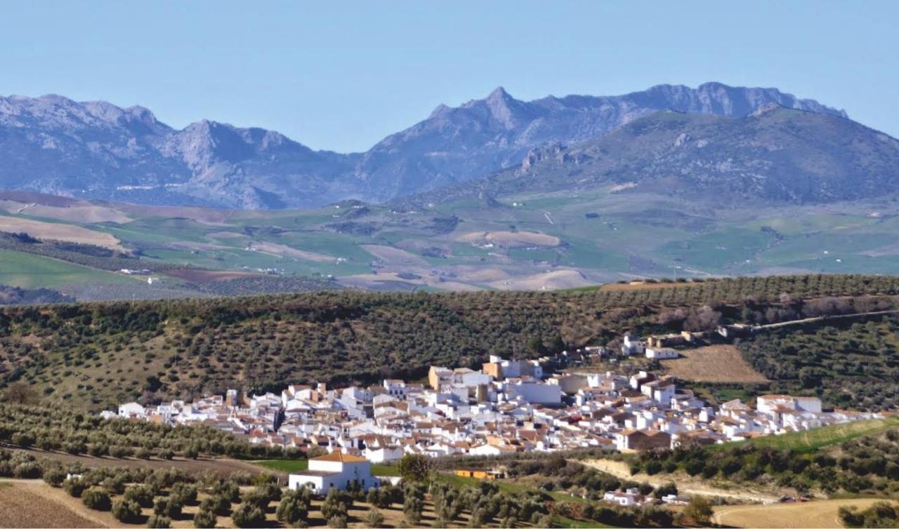 Molino Romano Alcalá del Valle Esterno foto